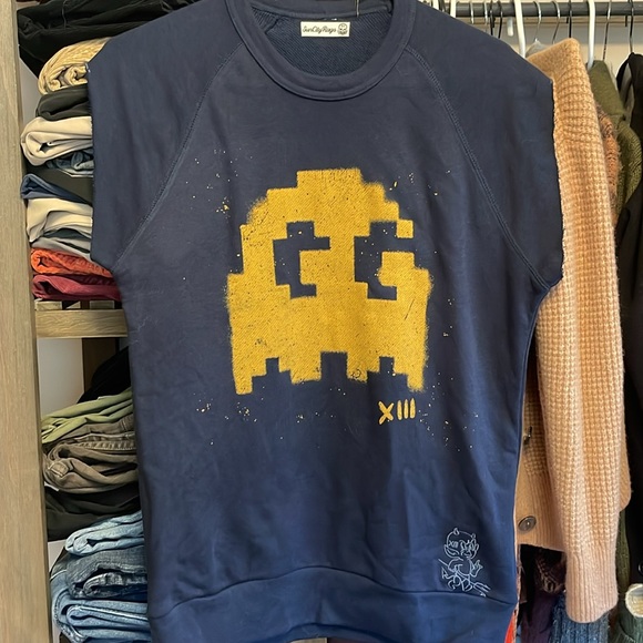 Sun City Rags Ghosted sleeveless sweatshirt - Picture 2 of 10